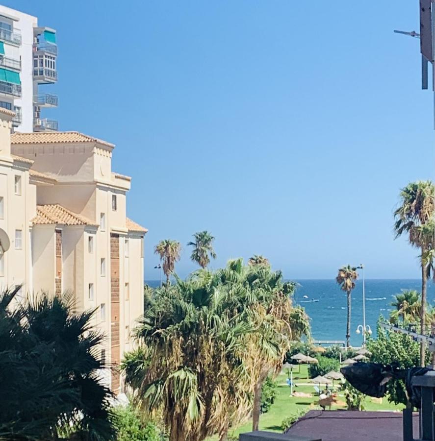 Precioso Estudio Frente Al Mar Con Piscina Benalmadena Exterior photo